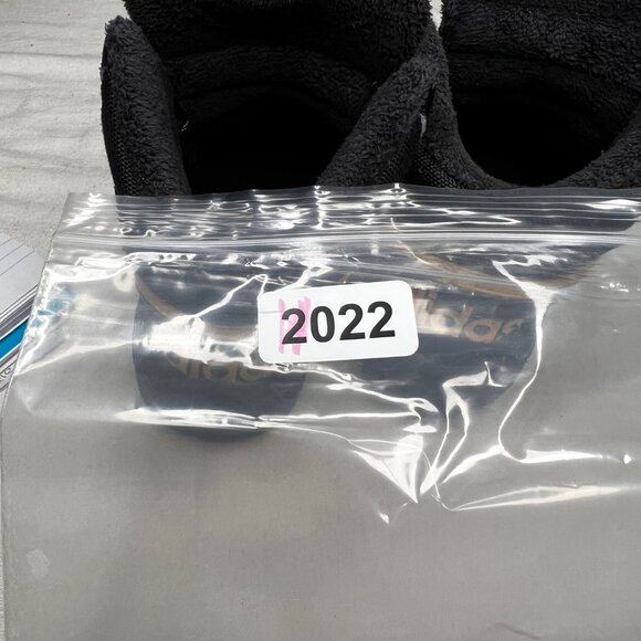 Adidas Black & Yellow High-Top Sneakers Size 3  APH 281001  A:1F7736 - Picture 14 of 14